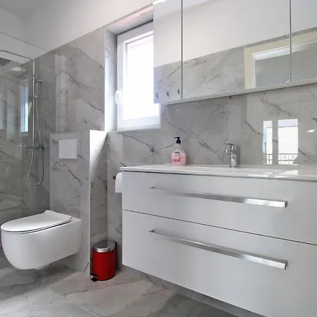 House Volme 2259 Semesterbostad